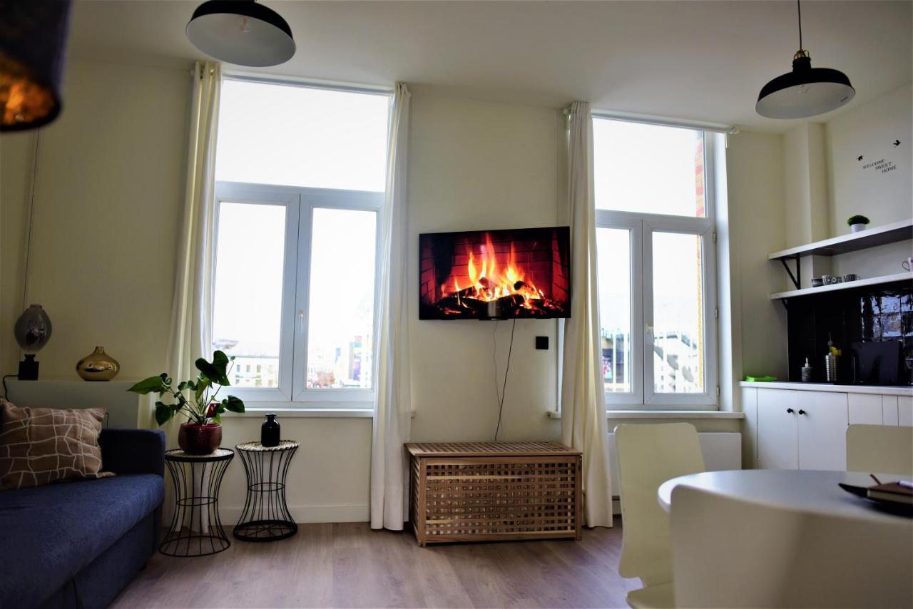 Sleep Inn - Black And White Modern Flat With Cityview Антверпен Екстер'єр фото